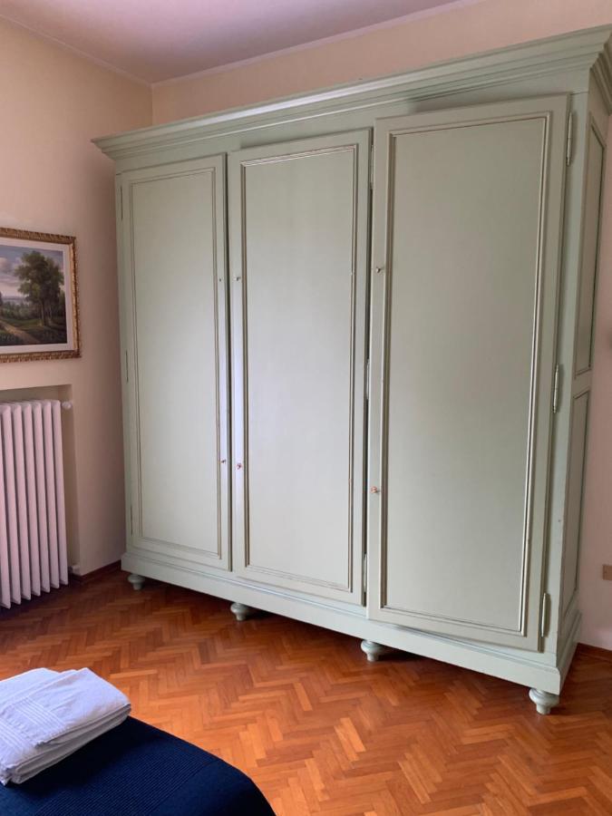 Golden Ravenna- Large In Center Apartment *
