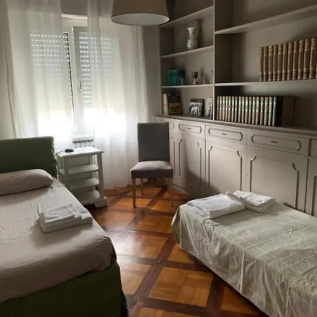 Golden Ravenna- Large Appartment In Center Exterior photo